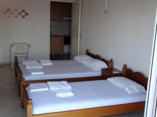 Hotel Georgia Nikiana Habitación foto