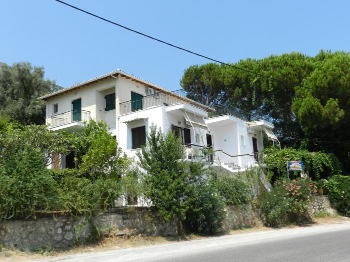 Hotel Georgia Nikiana Exterior foto